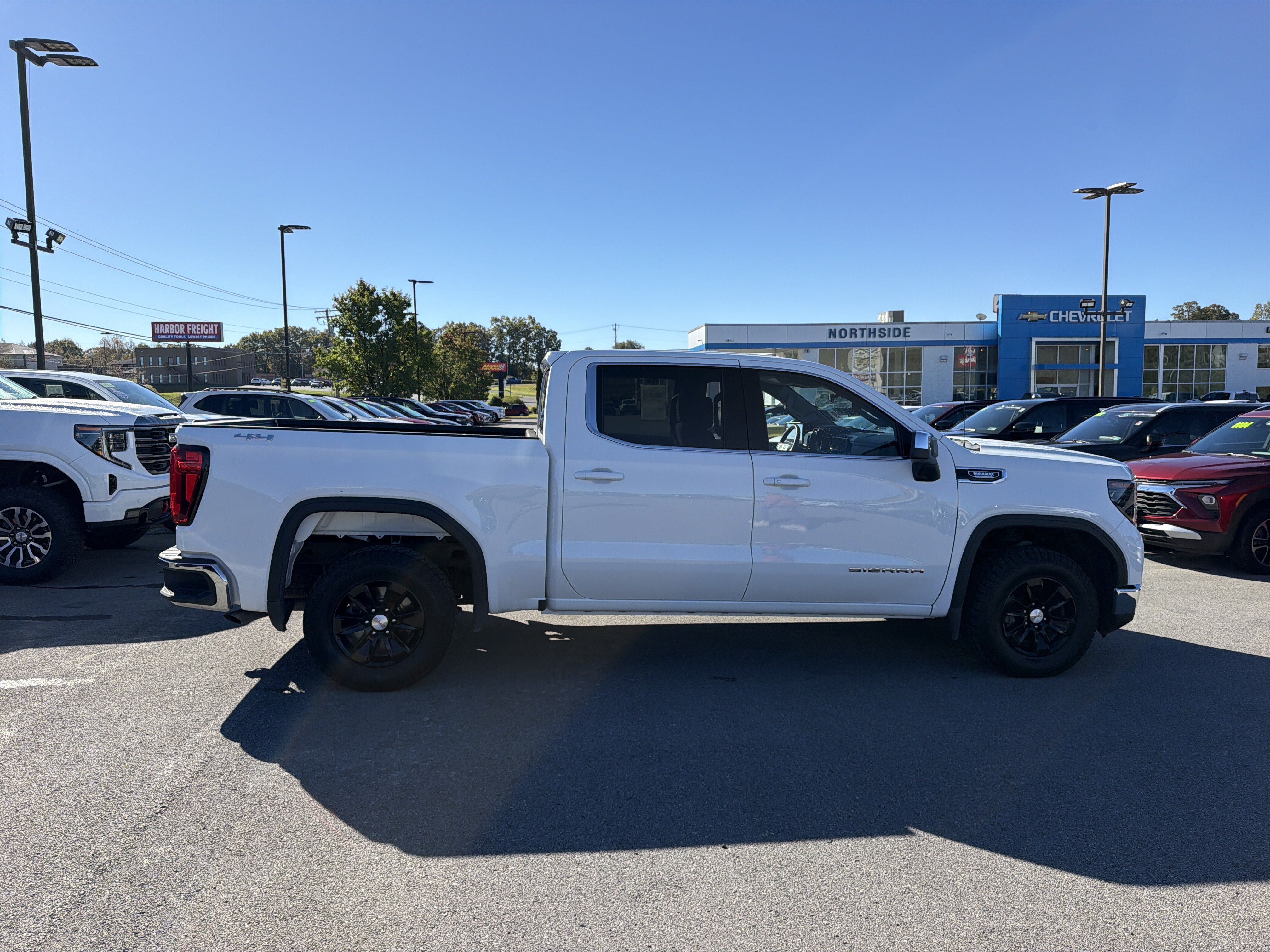 Certified 2024 GMC Sierra 1500 SLE AWD/4WD image 5