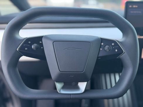 Used 2024 Tesla Cybertruck Cyberbeast AWD/4WD image 16