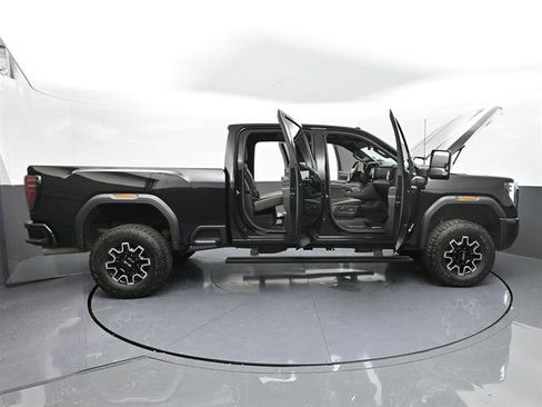 Used 2024 GMC Sierra 2500 AT4X AWD/4WD image 56
