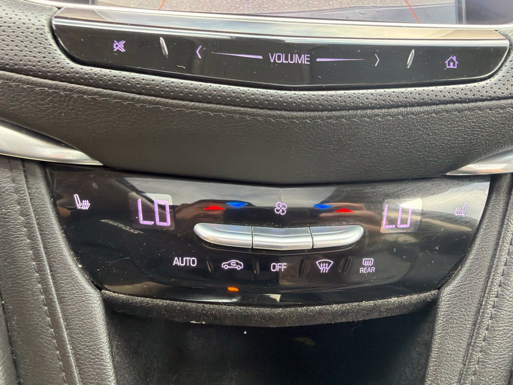 Used 2018 Cadillac XT5 Luxury AWD/4WD image 23