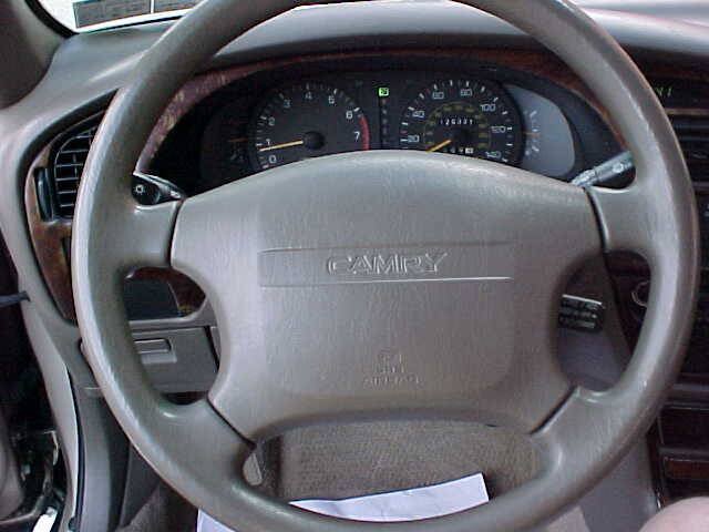 Used 1996 Toyota Camry LE w/ Elite Pkg FWD image 24