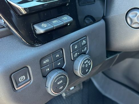 New 2026 Chevrolet Silverado 1500 ZR2 image 32