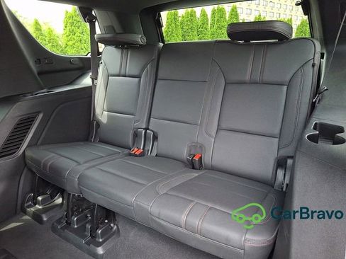 Certified 2022 Chevrolet Tahoe RST w/ Luxury Package AWD/4WD image 10