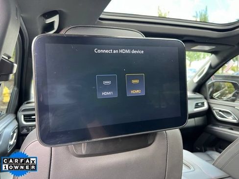 Used 2023 Chevrolet Suburban RST w/ Luxury Package AWD/4WD image 18