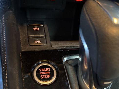 Used 2021 Nissan Kicks SV FWD image 31