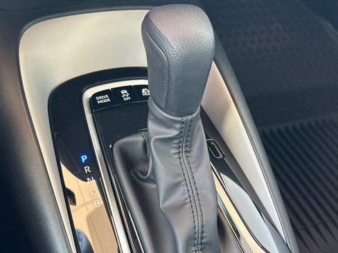 New 2026 Toyota Corolla LE w/ LE Premium Package FWD image 23