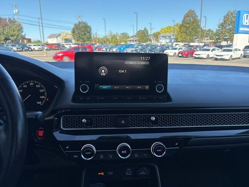 Used 2022 Honda Civic EX image 19