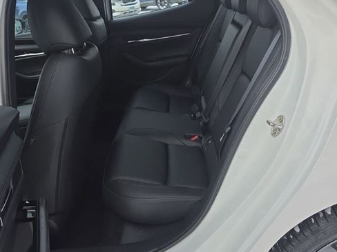 Used 2024 MAZDA MAZDA3 s image 27