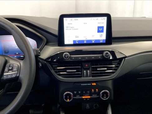 Used 2025 Ford Escape Active FWD image 5