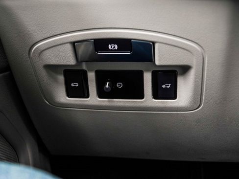 Used 2020 Jaguar I-PACE S image 35