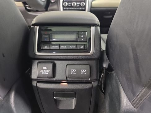 Used 2022 Subaru Ascent Touring w/ Popular Package #2A AWD/4WD image 45