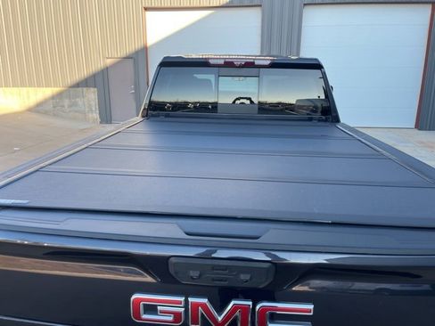 Used 2024 GMC Sierra 2500 Denali w/ Technology Package image 6