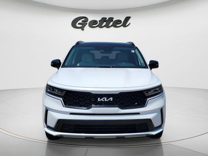 Used 2022 Kia Sorento S w/ Panoramic Sunroof Package