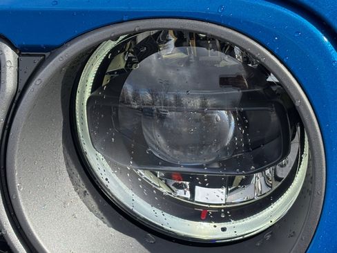 New 2026 Jeep Gladiator Mojave image 9