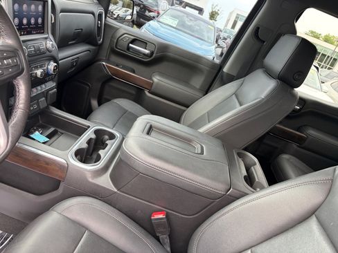 Used 2022 GMC Sierra 1500 SLT w/ SLT Premium Package AWD/4WD image 31