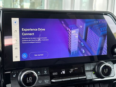 New 2026 Toyota Highlander XLE image 20