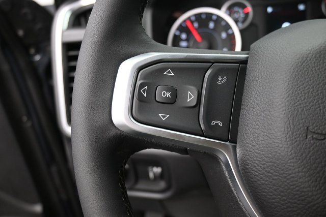 New 2027 RAM 3500 Big Horn AWD/4WD image 17