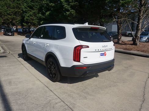 Used 2022 Kia Telluride SX w/ SX Prestige Package AWD/4WD image 22