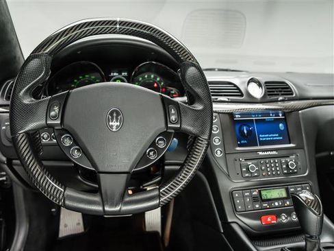 Used 2014 Maserati GranTurismo MC RWD image 16
