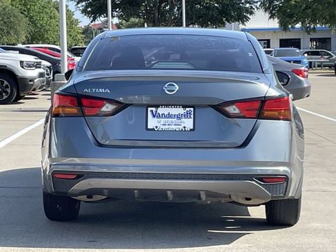Used 2021 Nissan Altima 2.5 S FWD image 5