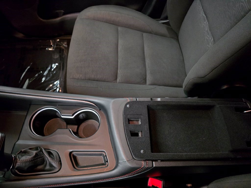 Used 2025 Dodge Durango GT RWD image 24