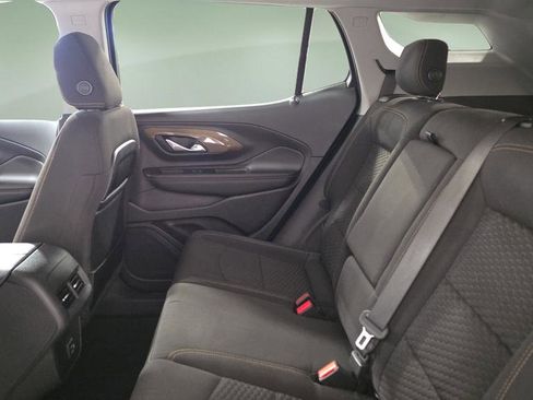 Used 2020 GMC Terrain SLE image 13