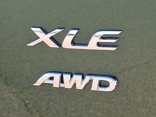 Certified 2026 Toyota Corolla Cross XLE w/ Convenience Package AWD/4WD image 31