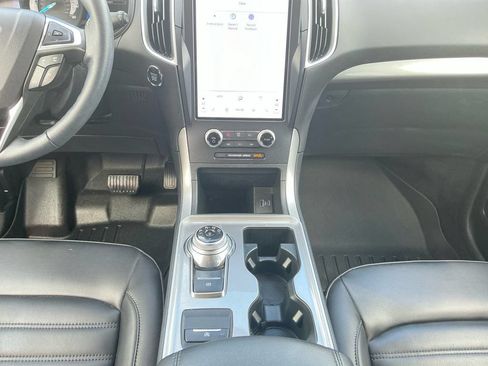 Used 2024 Ford Edge SEL w/ Convenience Package AWD/4WD image 20