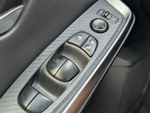 Used 2024 Nissan Sentra SR FWD image 19