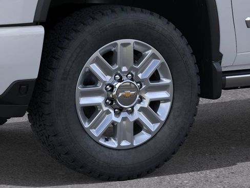 New 2026 Chevrolet Silverado 2500 High Country w/ High Country Premium Package AWD/4WD image 9