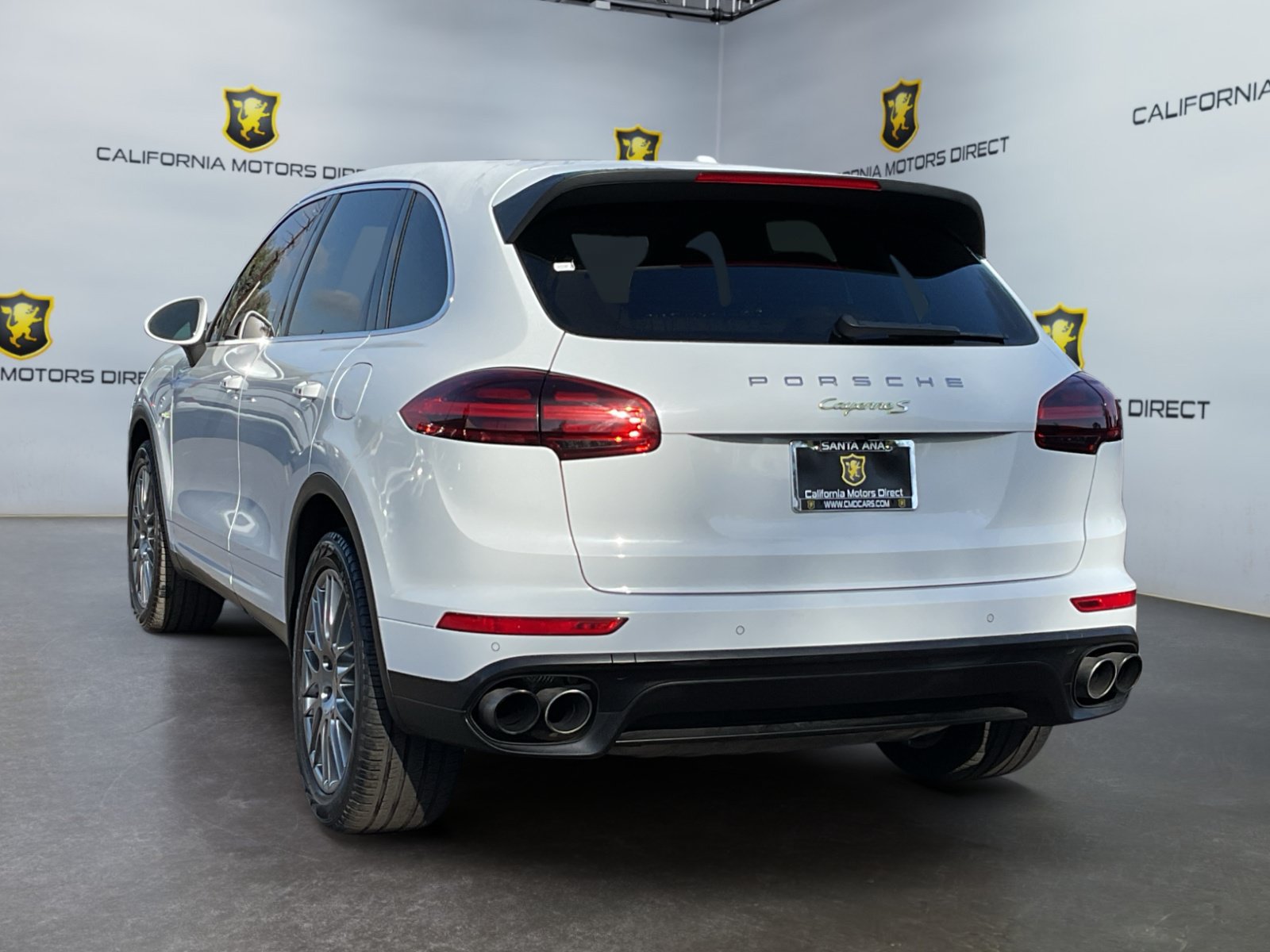 Used 2016 Porsche Cayenne S AWD/4WD image 7