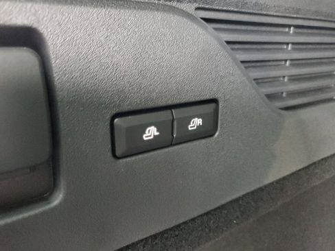 New 2026 Lincoln Nautilus Reserve w/ Jet Appearance Package image 32