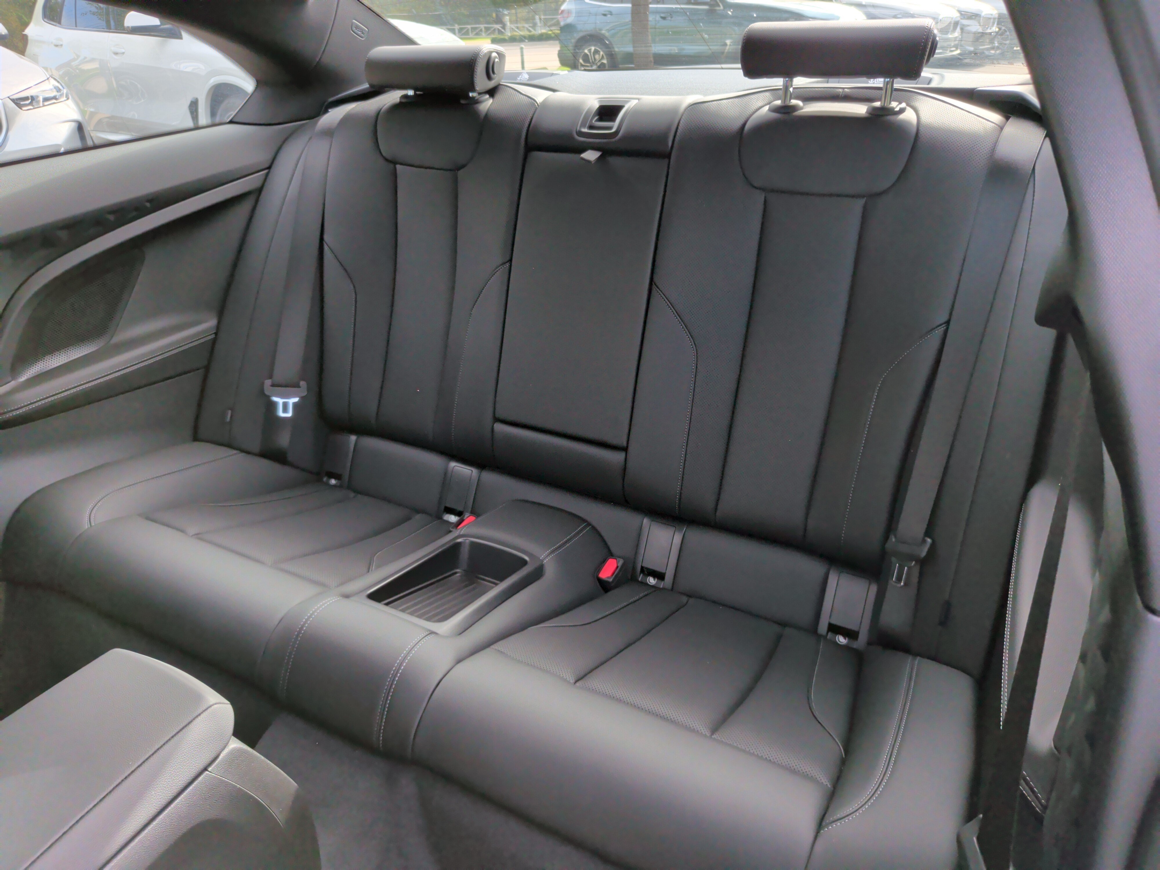 Used 2025 BMW M240i Coupe RWD image 37