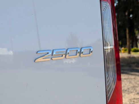 New 2025 Mercedes-Benz Sprinter 2500 image 19