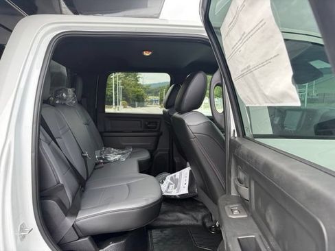 New 2026 RAM 5500 Tradesman w/ Chrome Appearance Group AWD/4WD image 30