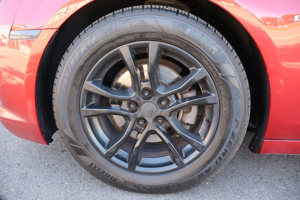 Used 2014 Chevrolet Camaro LT RWD image 37