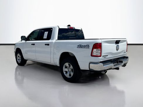 Used 2024 RAM 1500 Big Horn AWD/4WD image 3