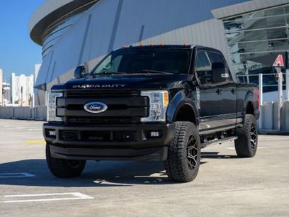 Used 2017 Ford F250 Lariat w/ Lariat Ultimate Package