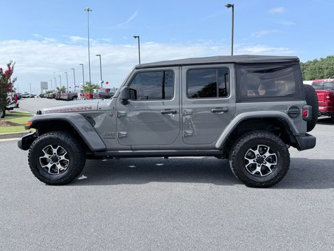 Used 2022 Jeep Wrangler Unlimited Rubicon AWD/4WD image 5