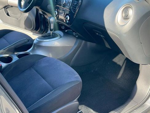 Used 2013 Nissan Juke SV AWD/4WD image 35
