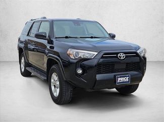 Used 2024 Toyota 4Runner SR5 AWD/4WD video 3