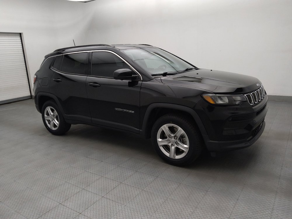 Used 2023 Jeep Compass Latitude w/ Convenience Group AWD/4WD image 11