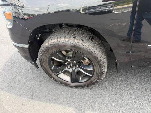 Used 2021 RAM 1500 Big Horn AWD/4WD image 14