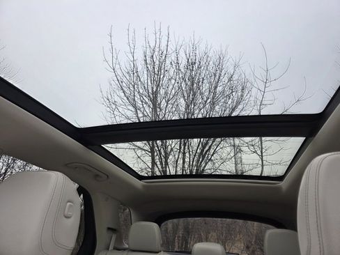 Used 2024 Mercedes-Benz GLE 350 4MATIC image 10