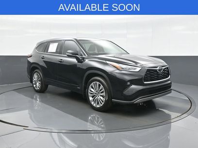 Certified 2026 Toyota Highlander Platinum
