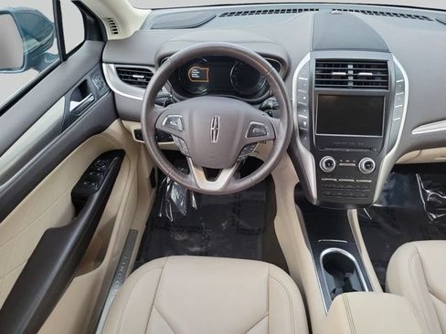 Used 2019 Lincoln MKC Premiere FWD image 15