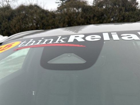 Used 2025 Volvo V60 B5 Cross Country Plus image 11