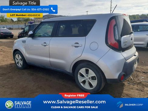 Used 2015 Kia Soul FWD image 3