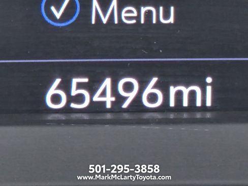 Used 2024 Cadillac XT6 Premium Luxury w/ Technology Package FWD image 28