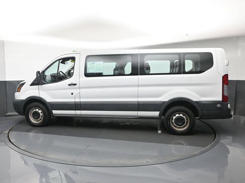Used 2016 Ford Transit 350 XL RWD image 24